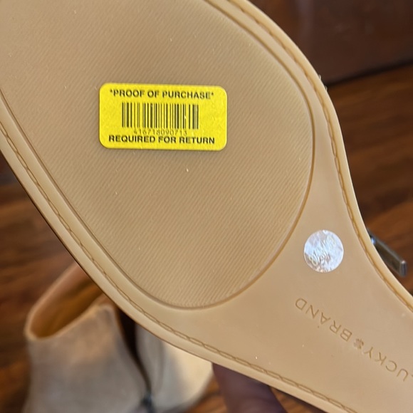 Brand New Lucky Brand Womens Lureli Suede Peep toe Ankle Boots - 8 1/2M - Picture 5 of 5